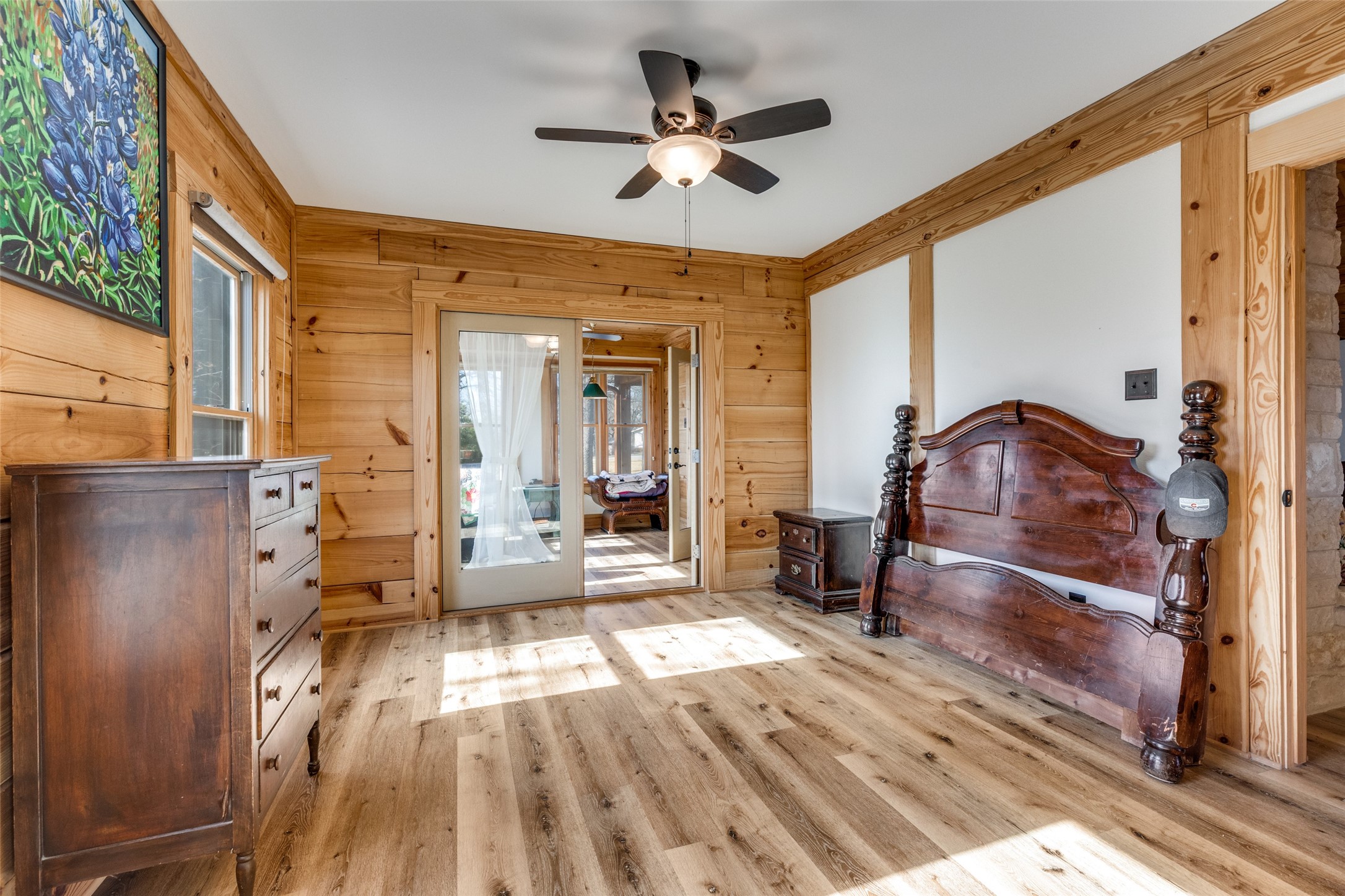 424 Inwood Road Azle TX 76020
