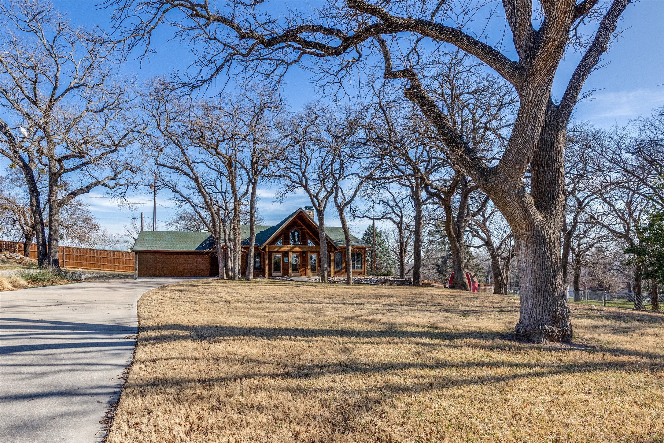 424 Inwood Road Azle TX 76020