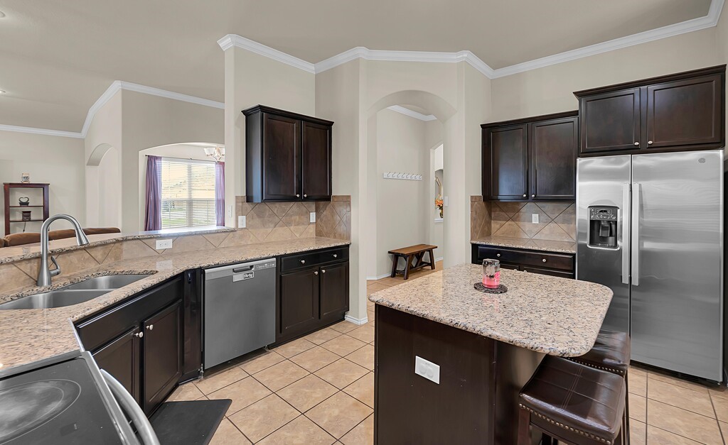 9801 Shallow Creek Drive Waco TX 76708