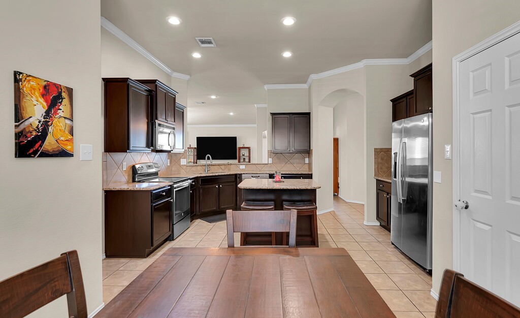 9801 Shallow Creek Drive Waco TX 76708