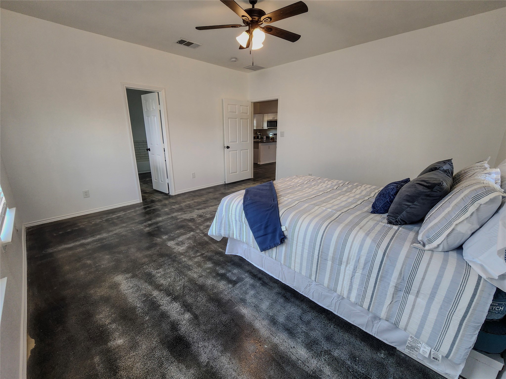 417 Katie Circle Kennedale TX 76060