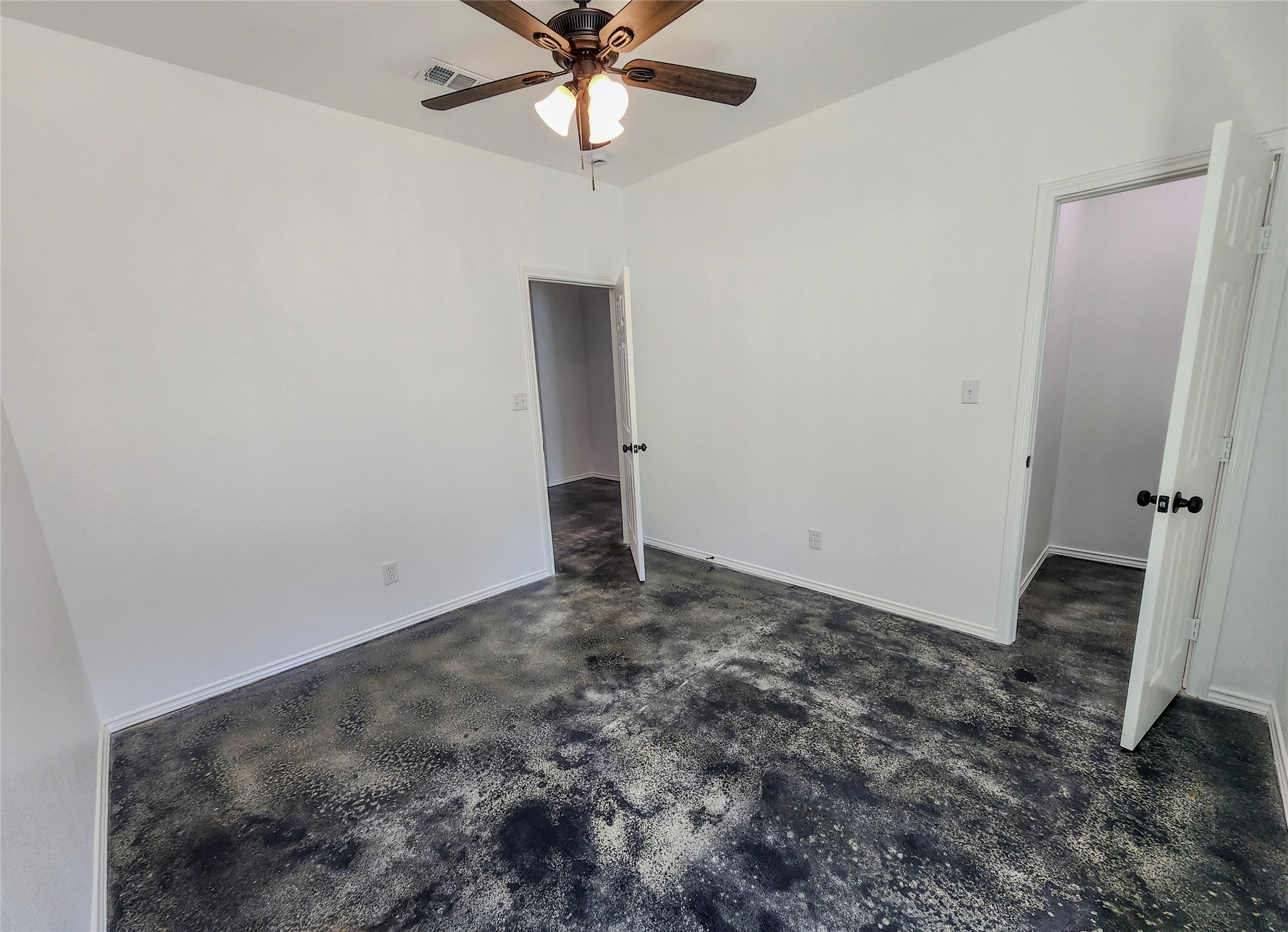 417 Katie Circle Kennedale TX 76060