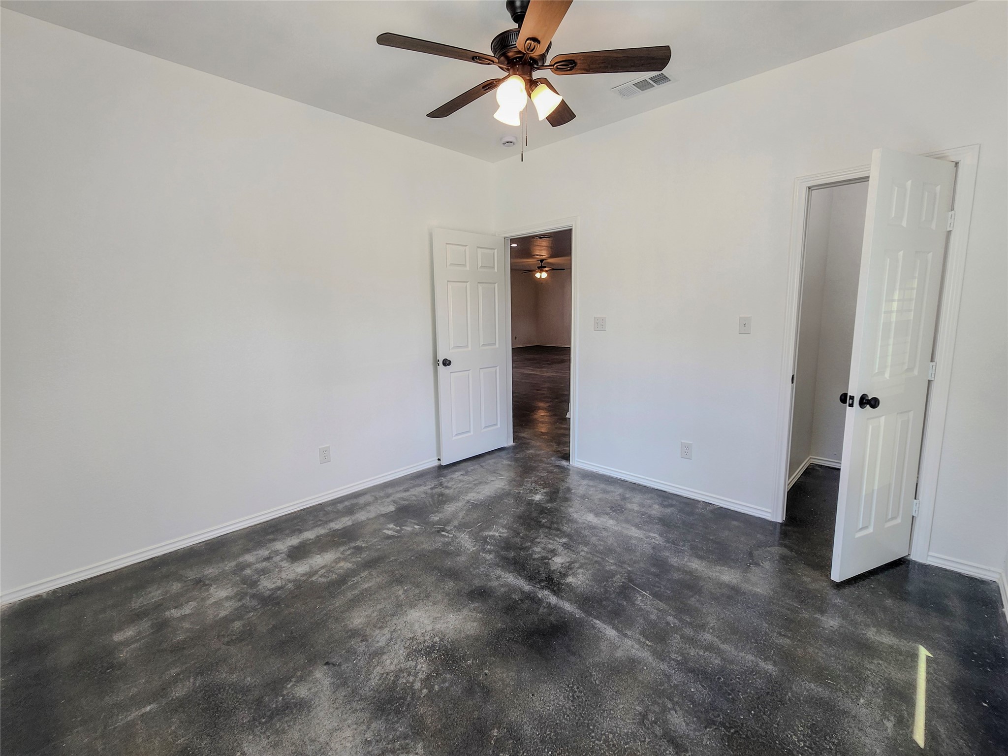 417 Katie Circle Kennedale TX 76060