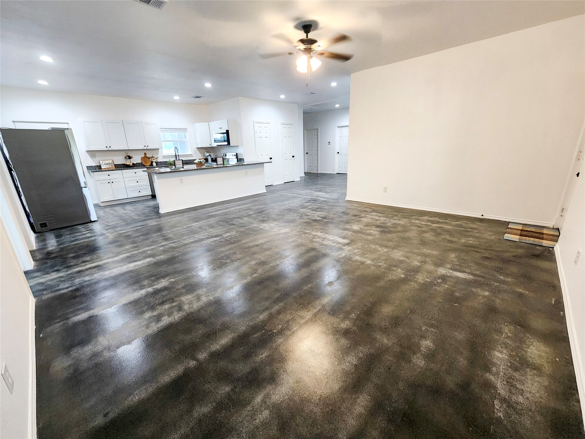 417 Katie Circle Kennedale TX 76060