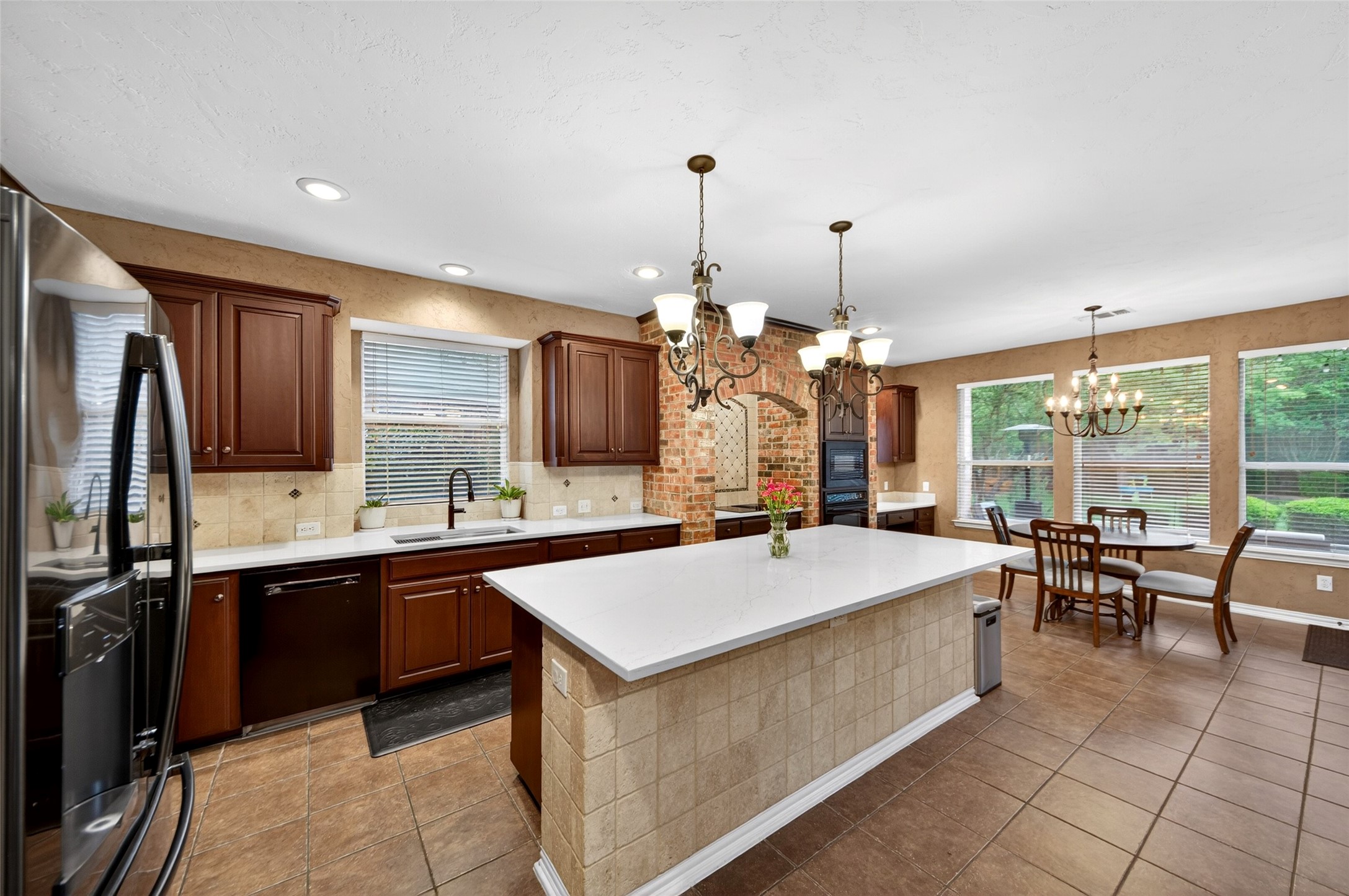 8000 Geranium Lane Fort Worth TX 76123
