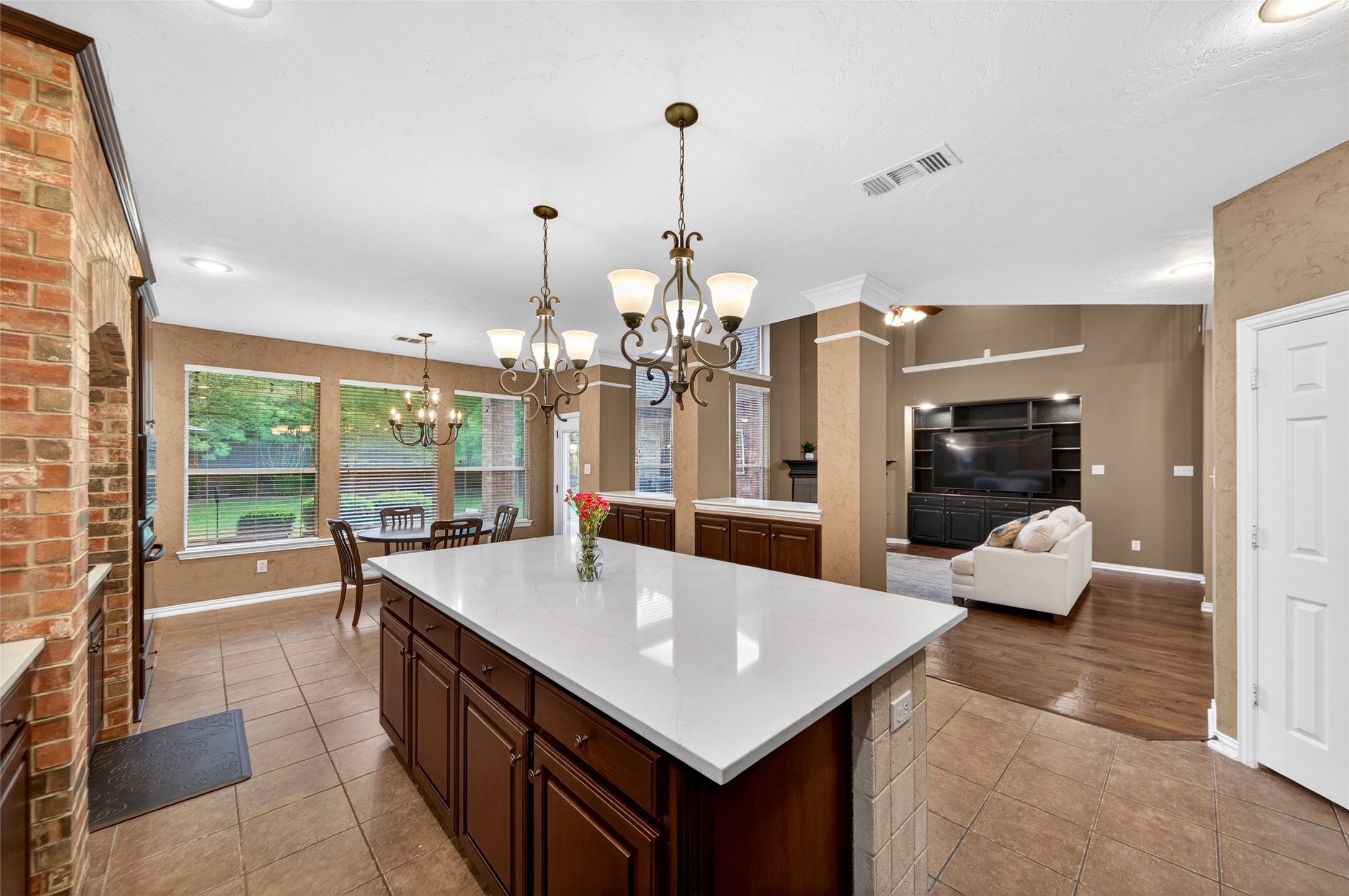 8000 Geranium Lane Fort Worth TX 76123