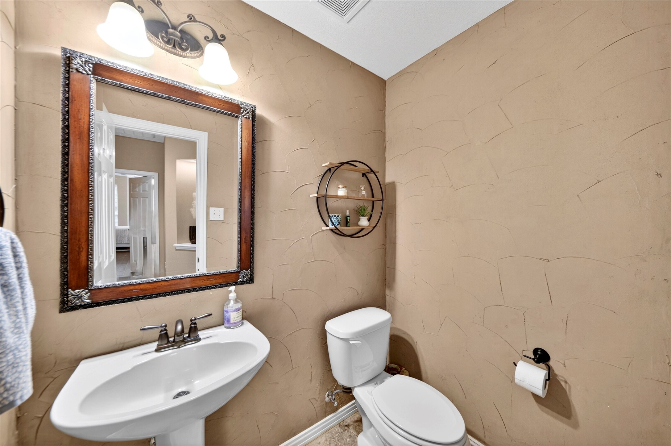 8000 Geranium Lane Fort Worth TX 76123