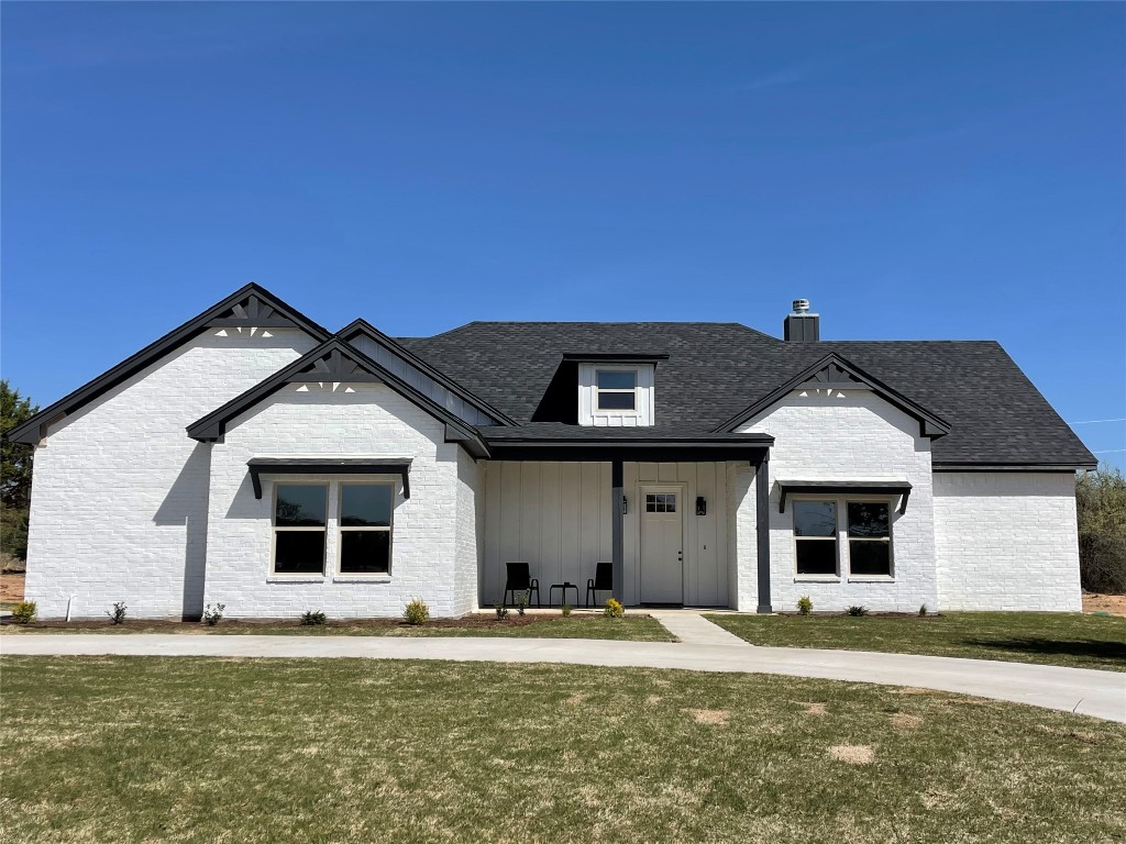 100 Villa Court Poolville TX 76487