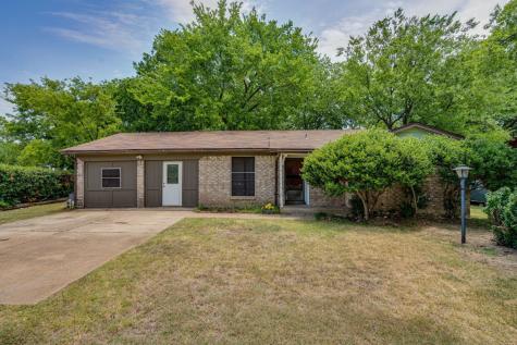 207 S Elm Street Keller TX 76248