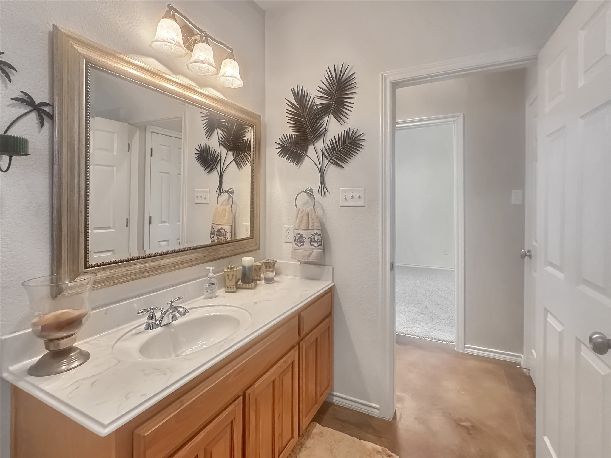 10717 Greenview Court Benbrook TX 76126