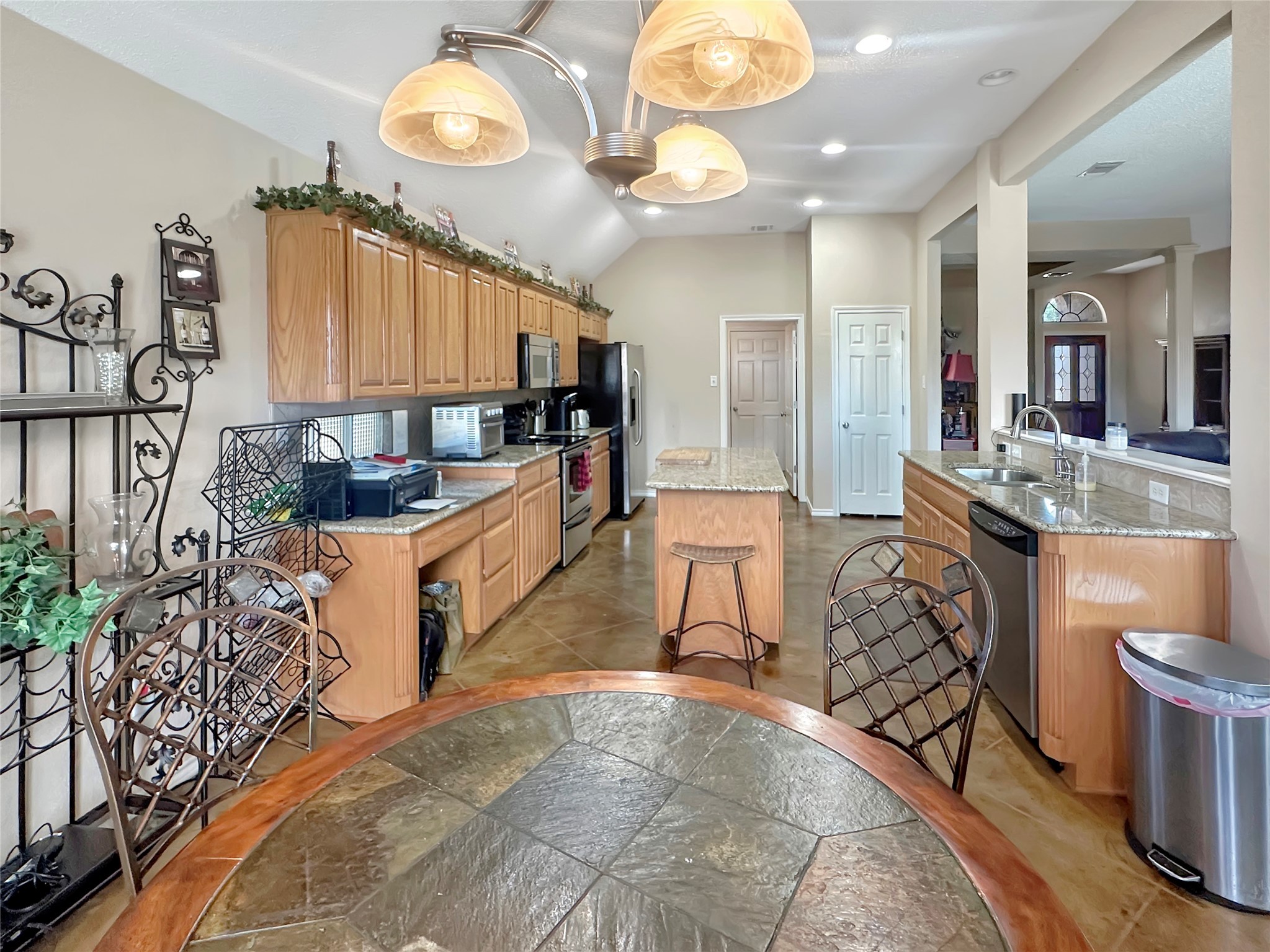 10717 Greenview Court Benbrook TX 76126