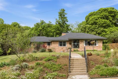 3929 S Franklin Street Dallas TX 75233