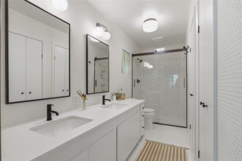 3929 S Franklin Street Dallas TX 75233