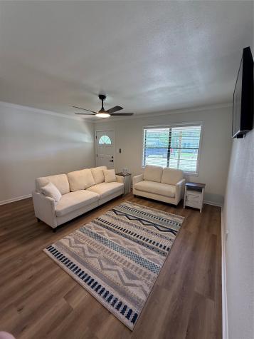 1016 W Cedar Street Coleman TX 76834