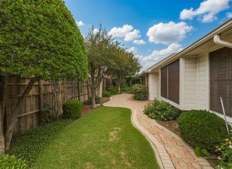 1925 Merrimac Trail Garland TX 75043