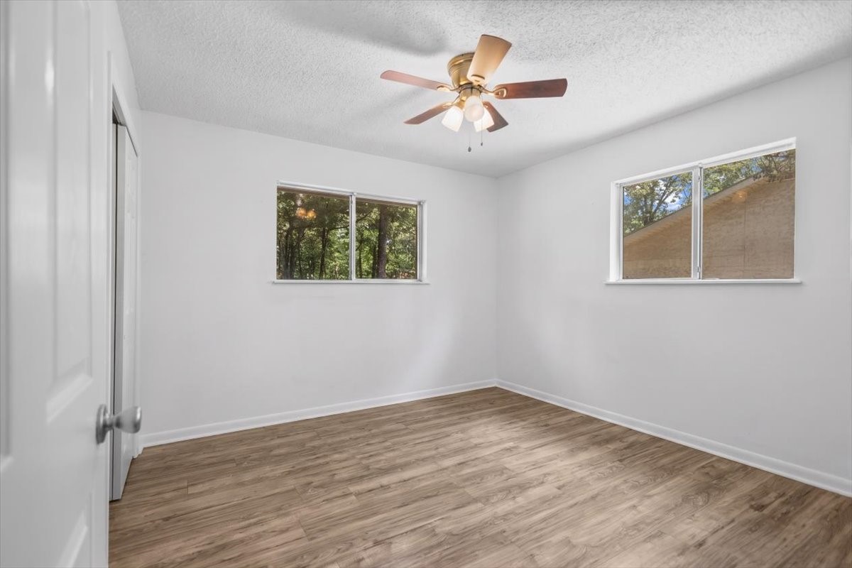 104 Royal Lane Edgewood TX 75117