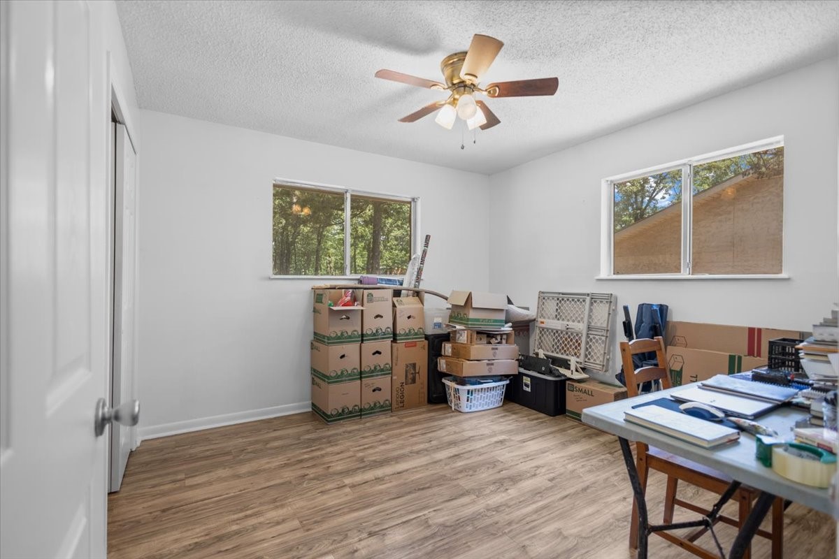104 Royal Lane Edgewood TX 75117