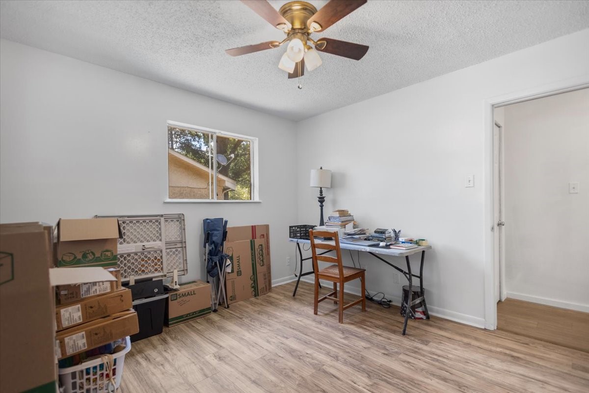 104 Royal Lane Edgewood TX 75117
