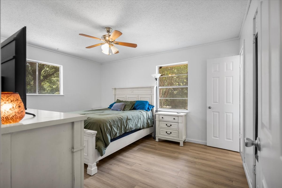 104 Royal Lane Edgewood TX 75117