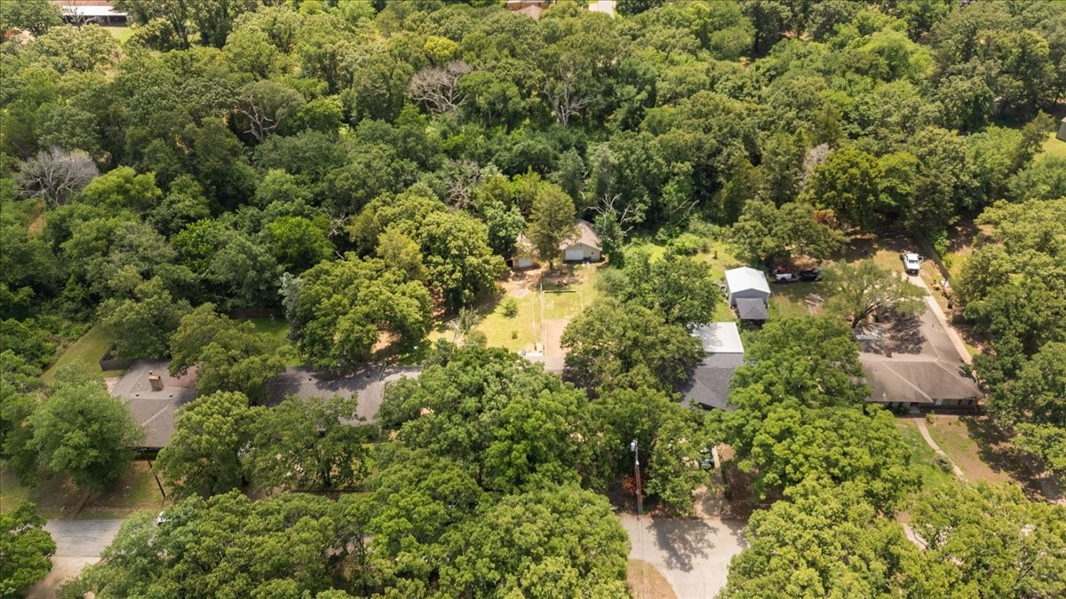 104 Royal Lane Edgewood TX 75117