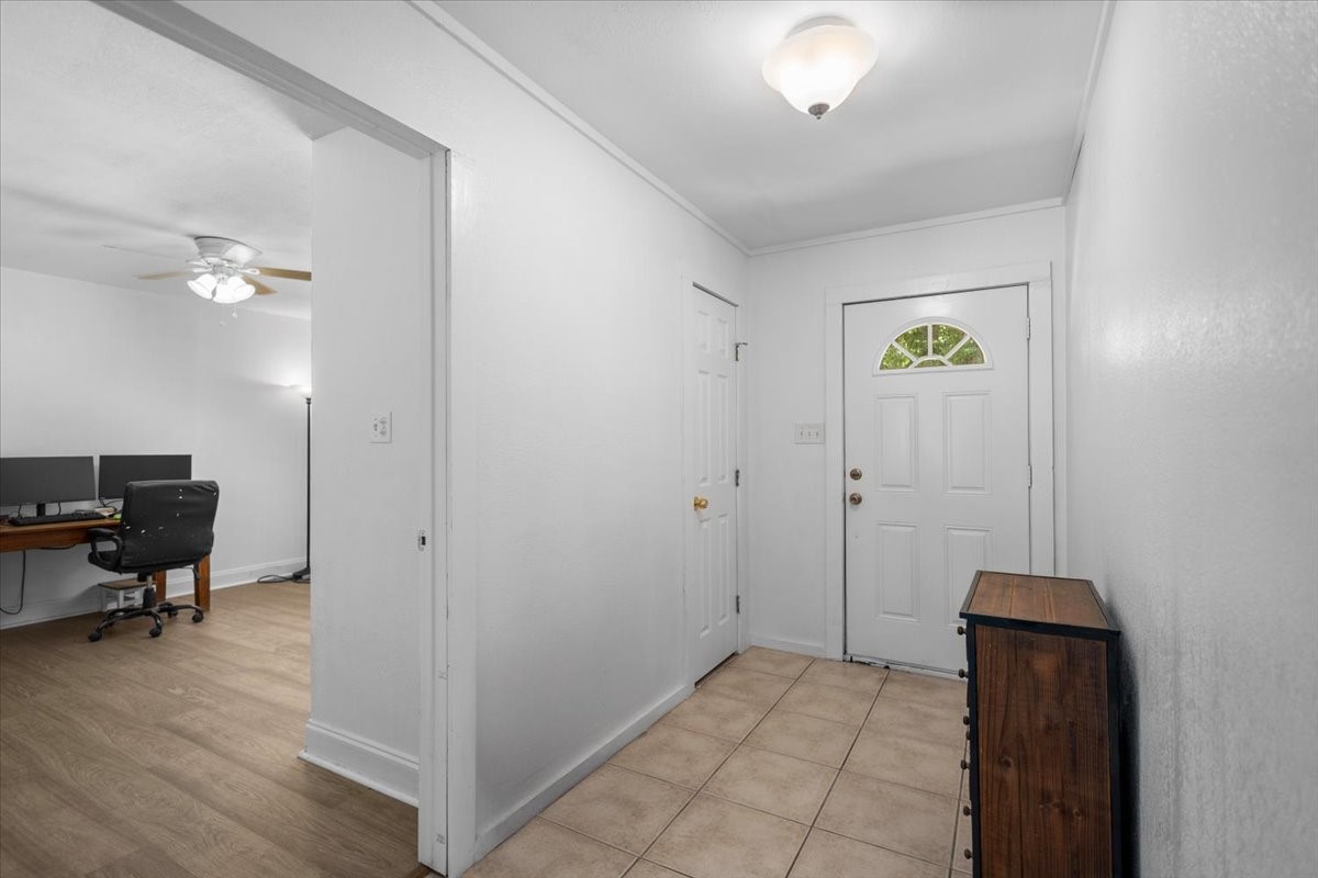 104 Royal Lane Edgewood TX 75117