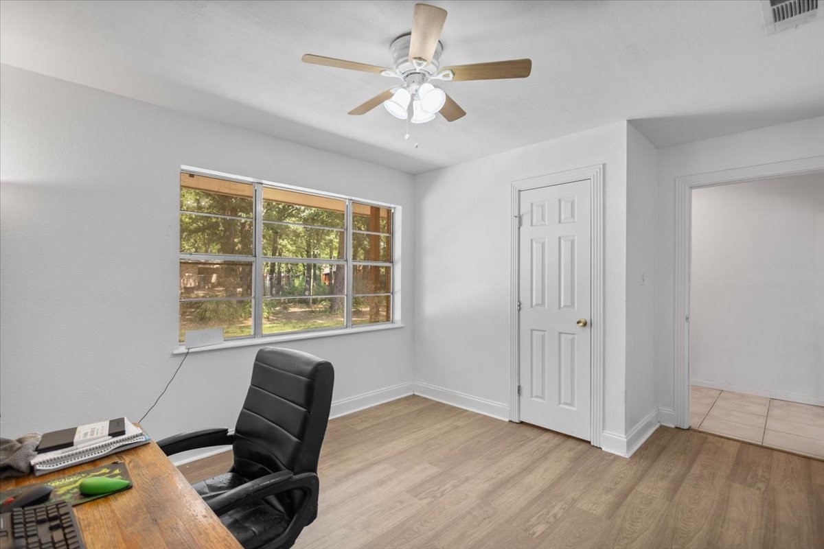 104 Royal Lane Edgewood TX 75117