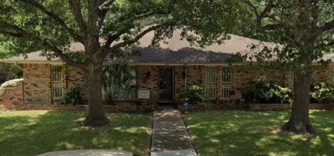 1209 Laurie Avenue Desoto TX 75115
