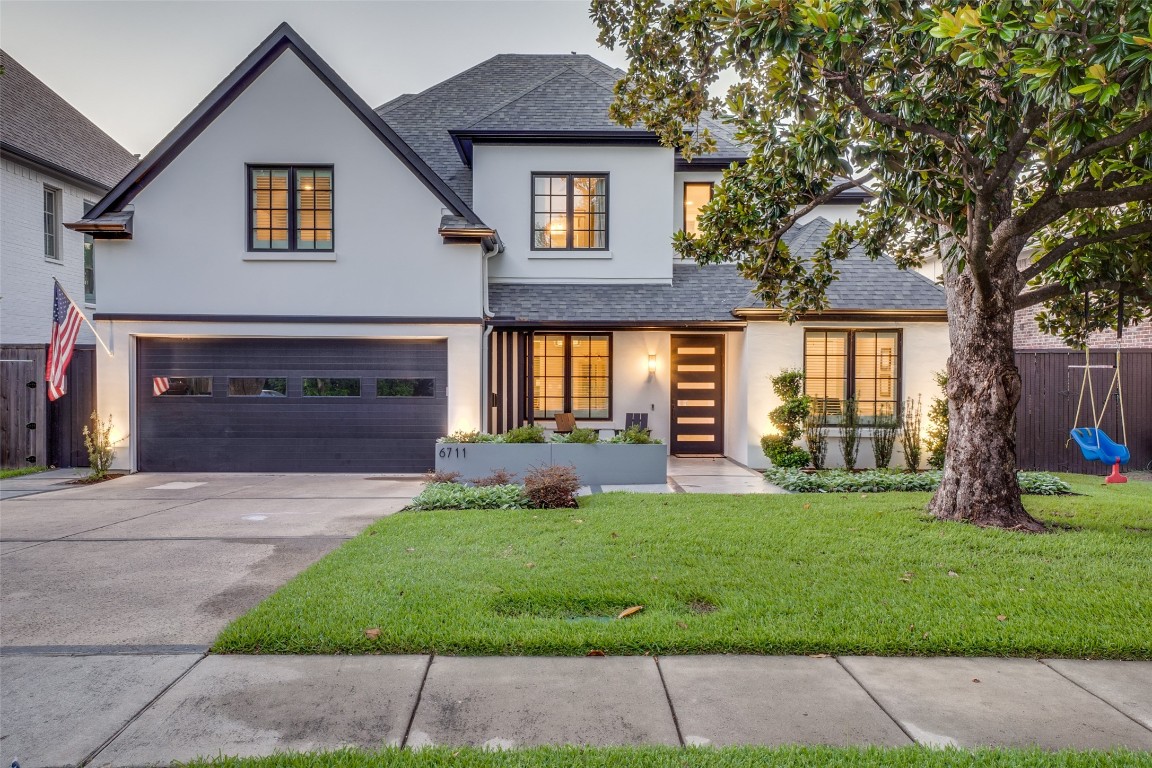 6711 Winton Street Dallas TX 75214