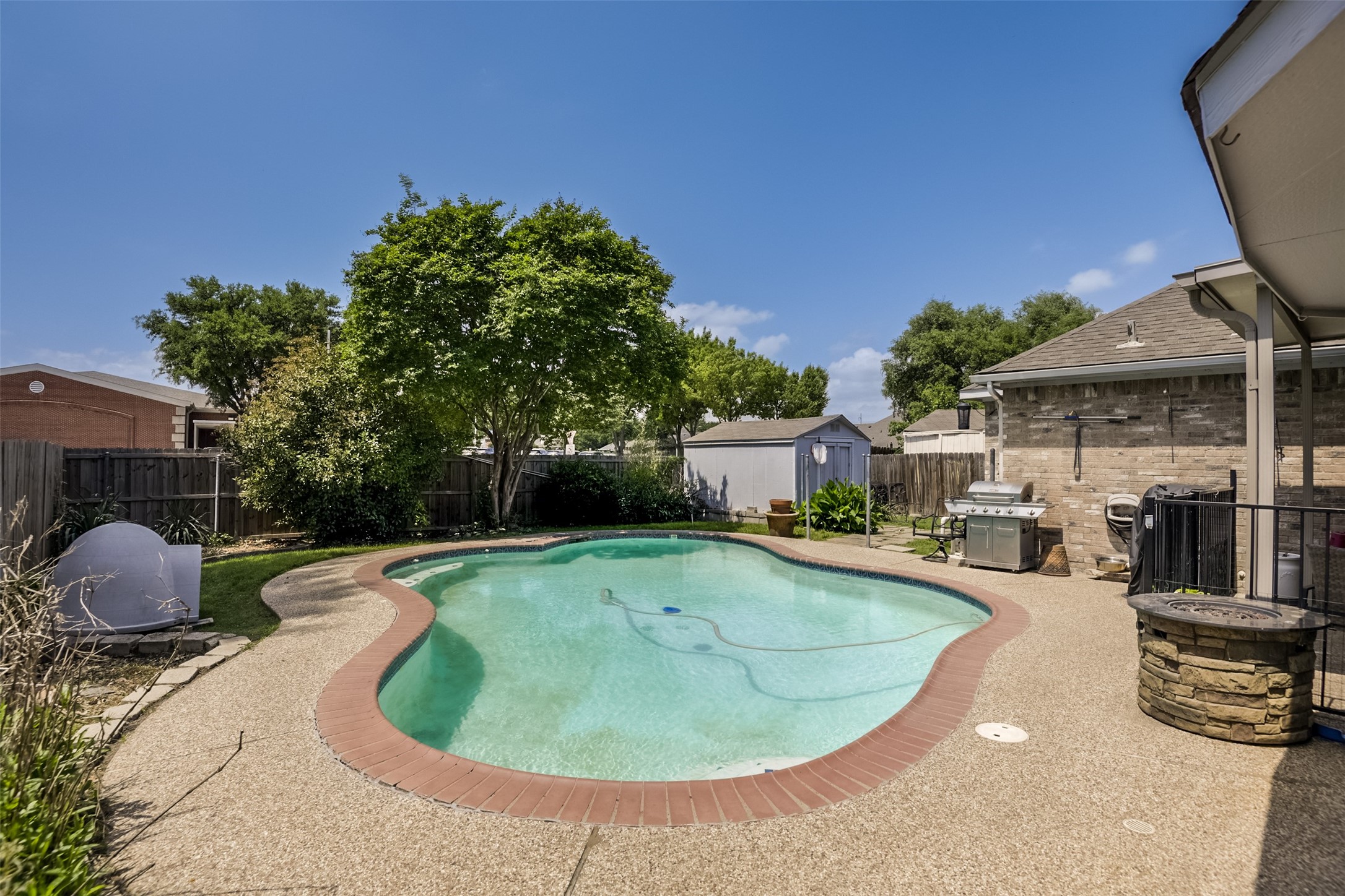 4613 Devonshire Drive Grand Prairie TX 75052