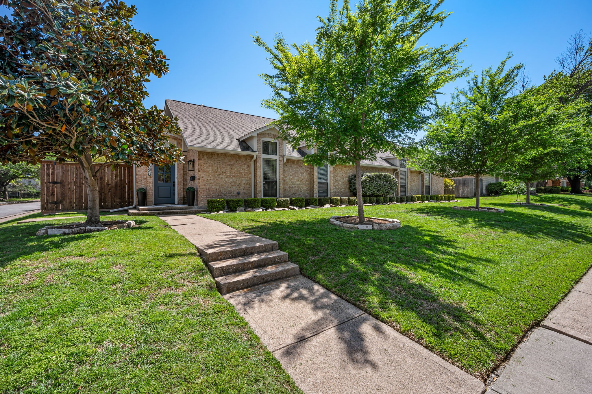 10656 Sandpiper Lane Dallas TX 75230