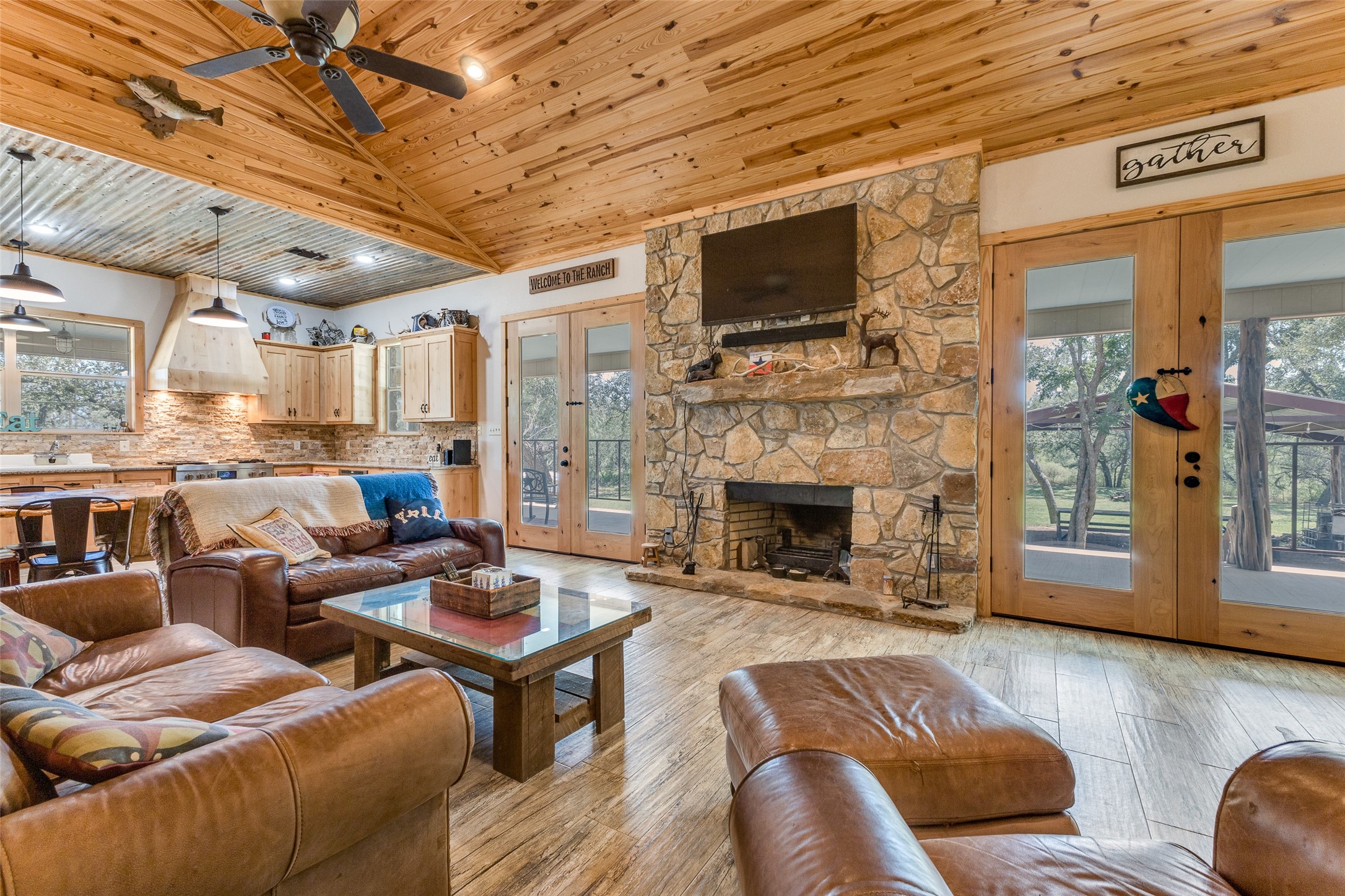 3638 County Road 312 Voss TX 76888