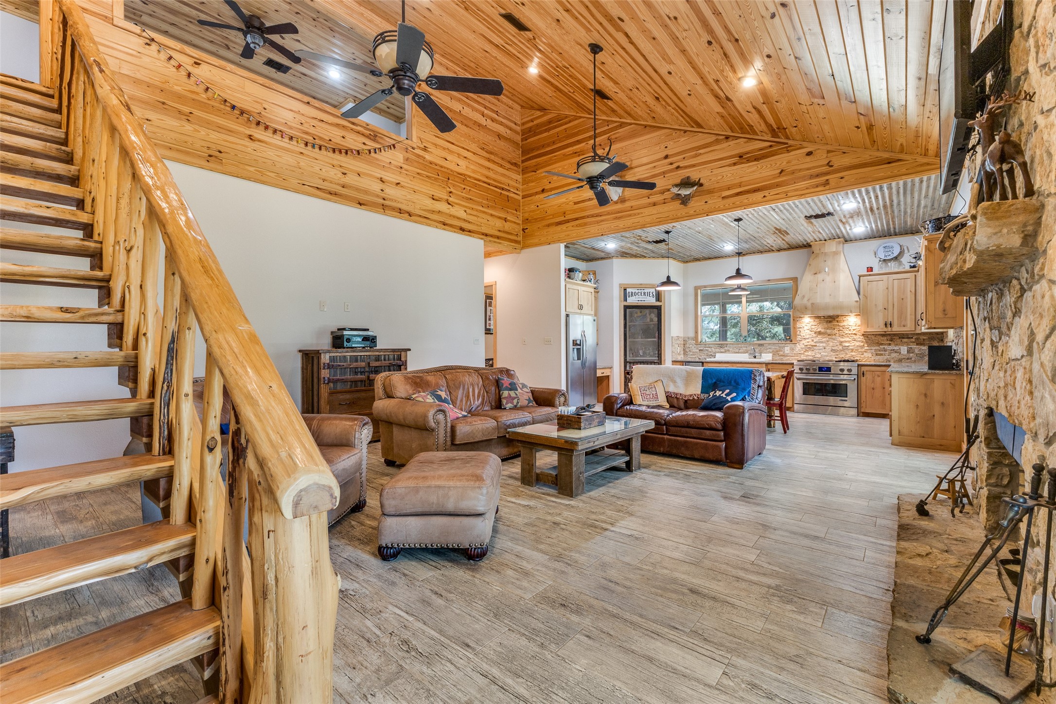 3638 County Road 312 Voss TX 76888