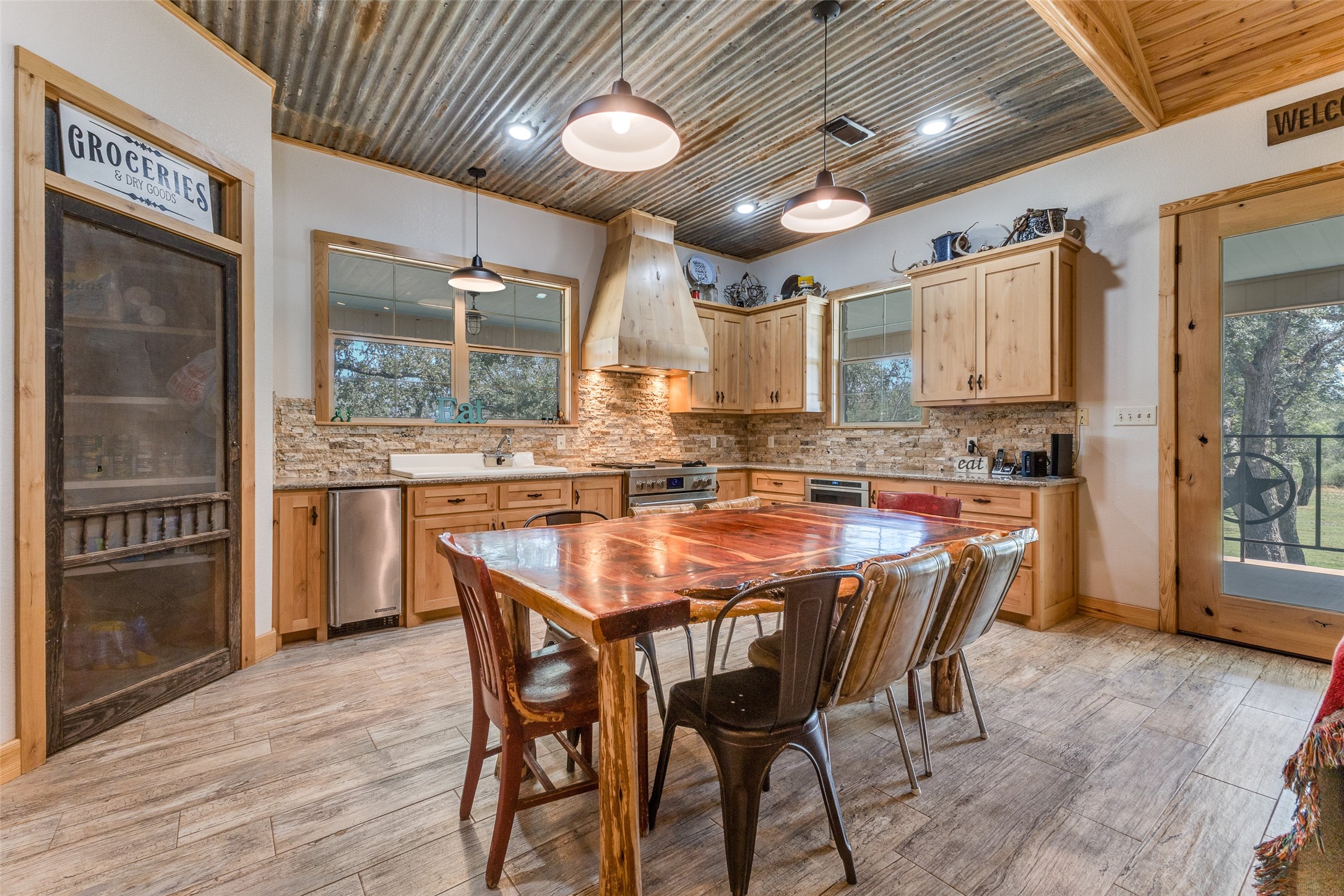 3638 County Road 312 Voss TX 76888