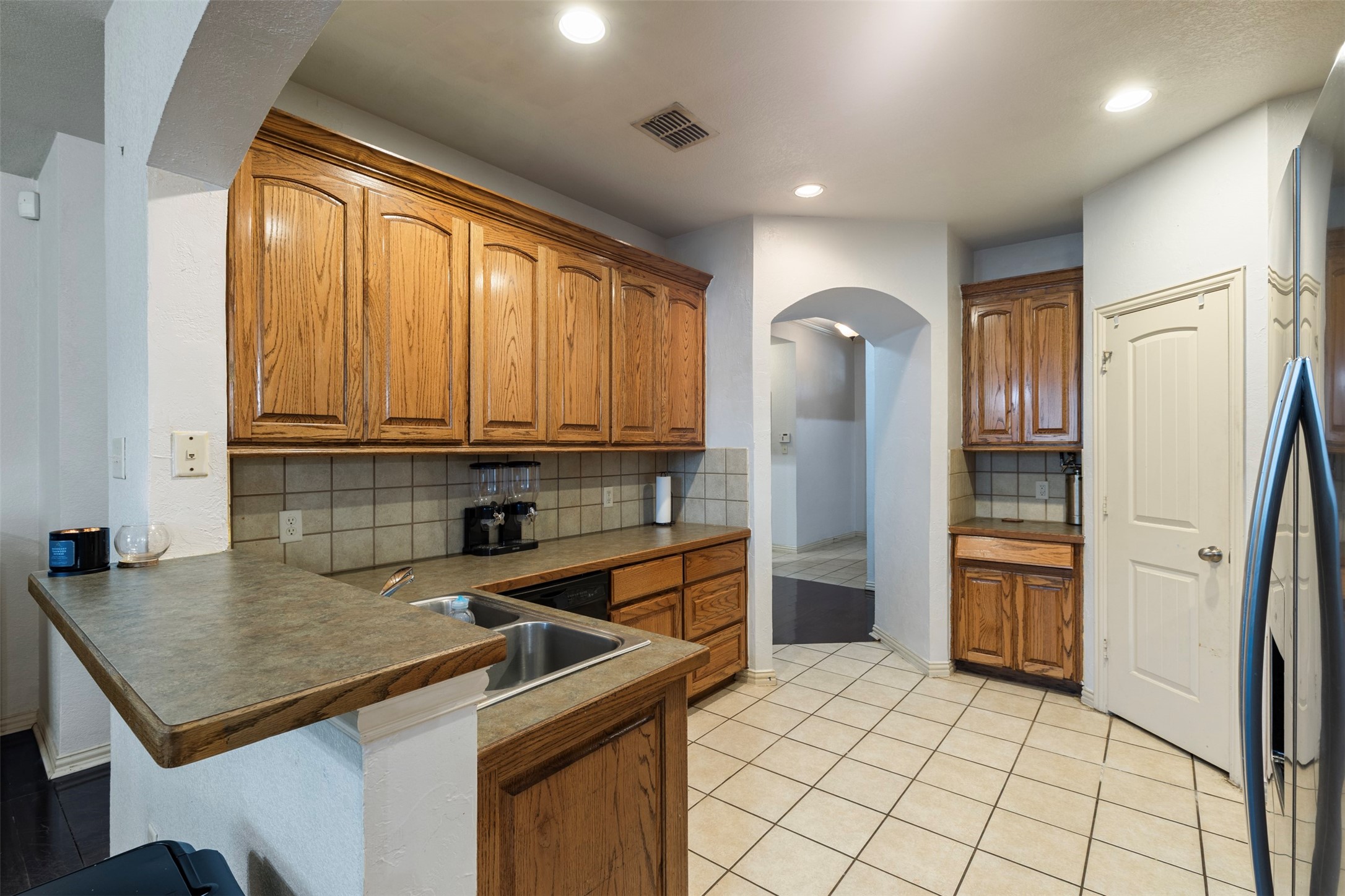 565 Griffith Drive Saginaw TX 76179