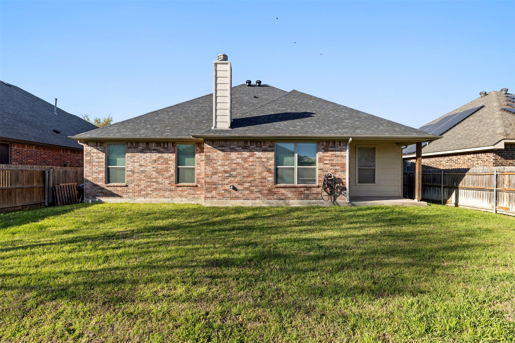 565 Griffith Drive Saginaw TX 76179