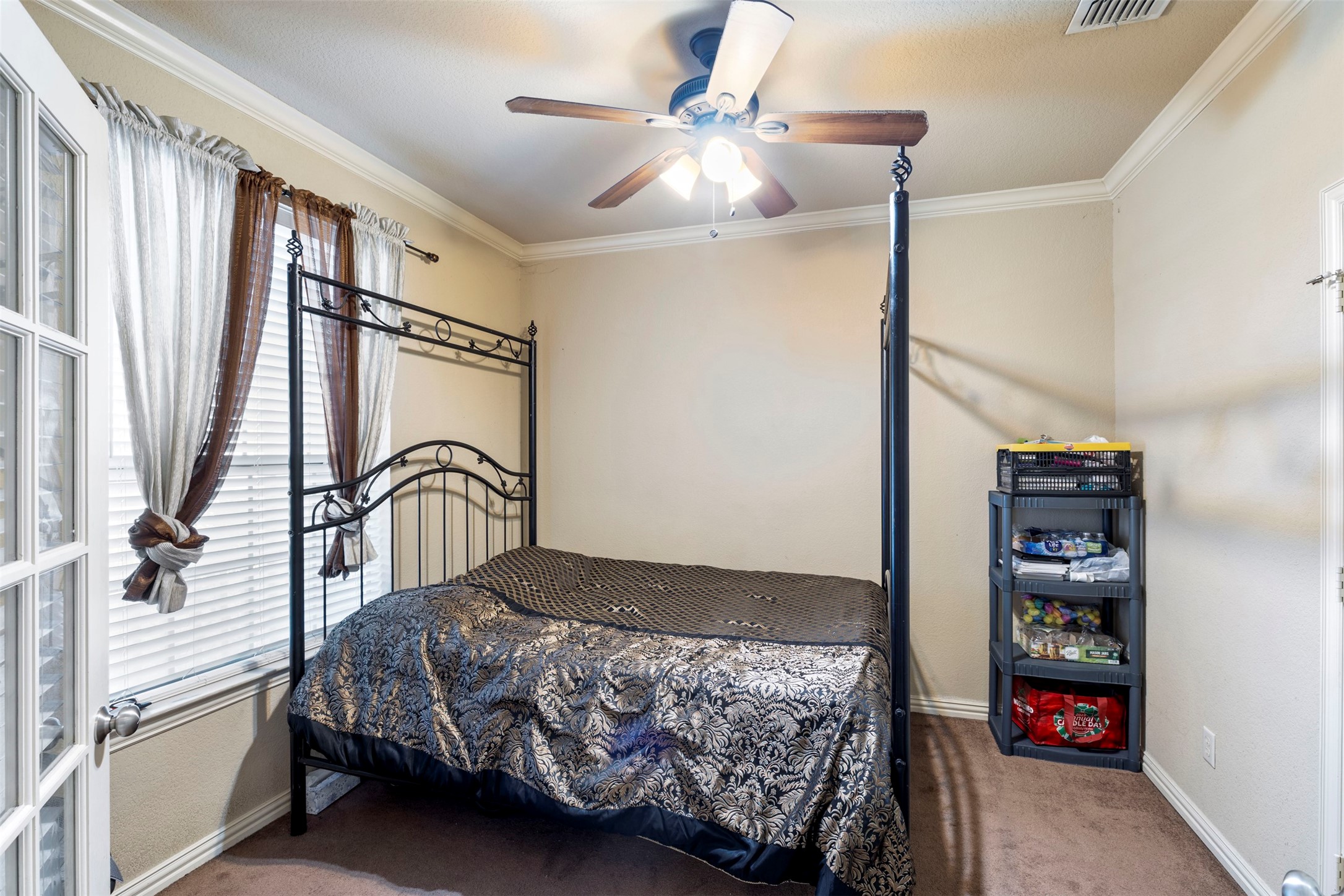 565 Griffith Drive Saginaw TX 76179