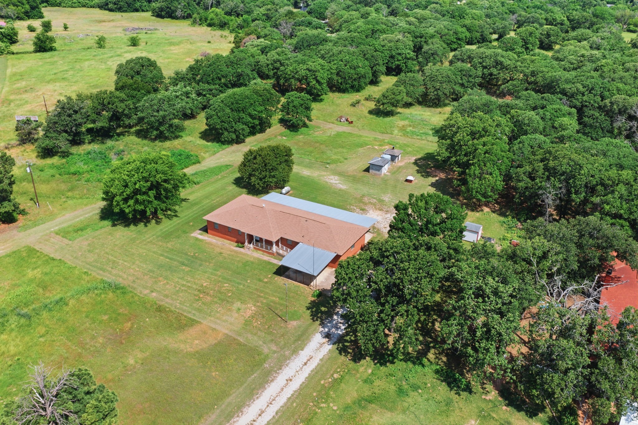 3523 E Highway 199 Springtown TX 76082