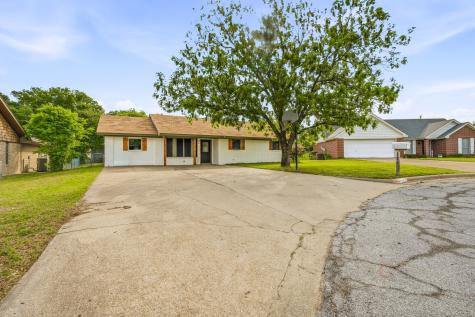115 Doublehorn Street Stephenville TX 76401