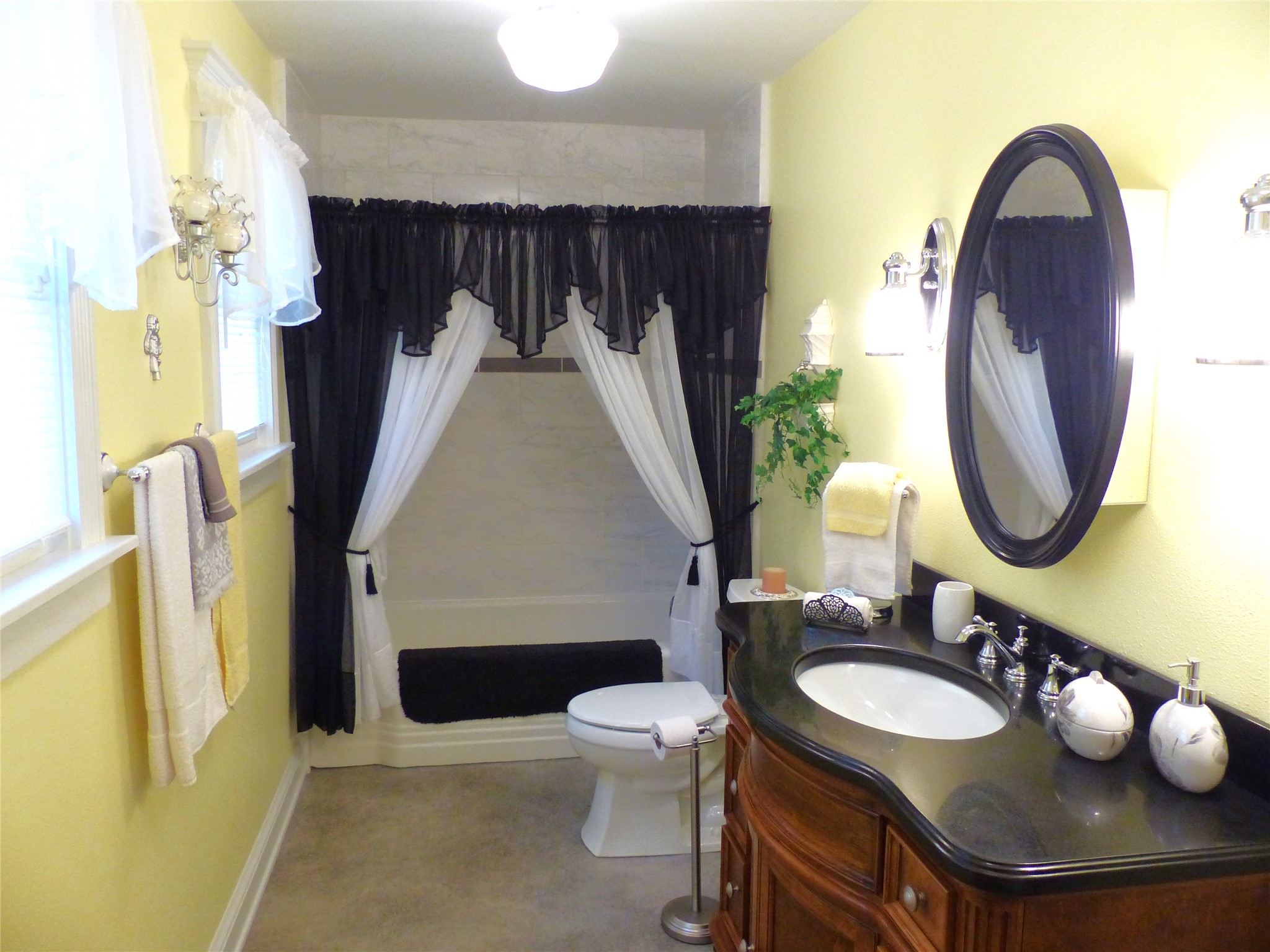 1408 S China Brady TX 76825