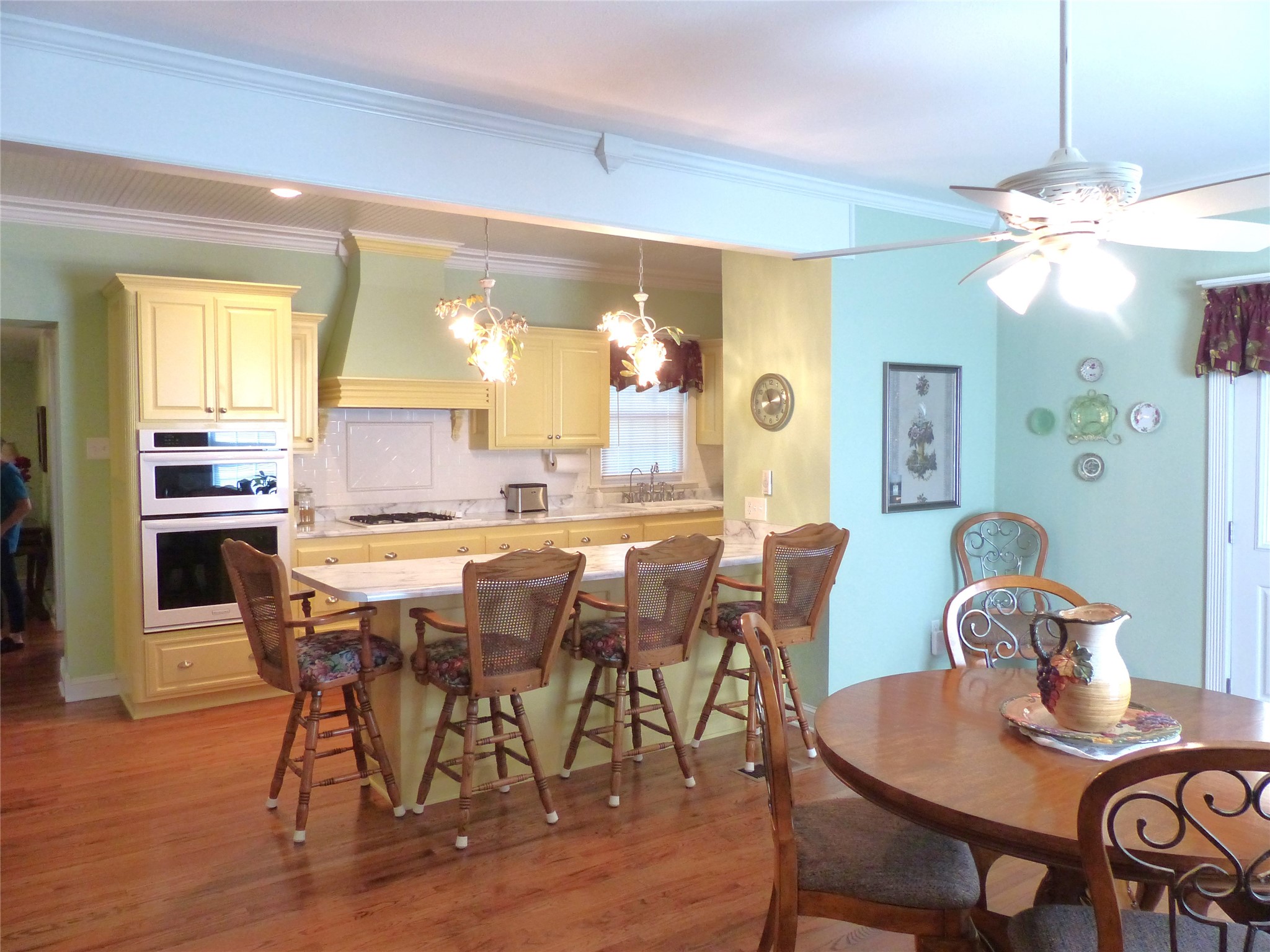 1408 S China Brady TX 76825