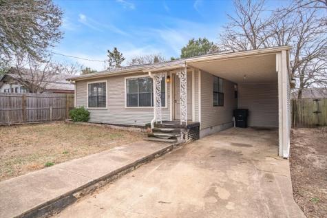 2804 Bunche Street Tyler TX 75701