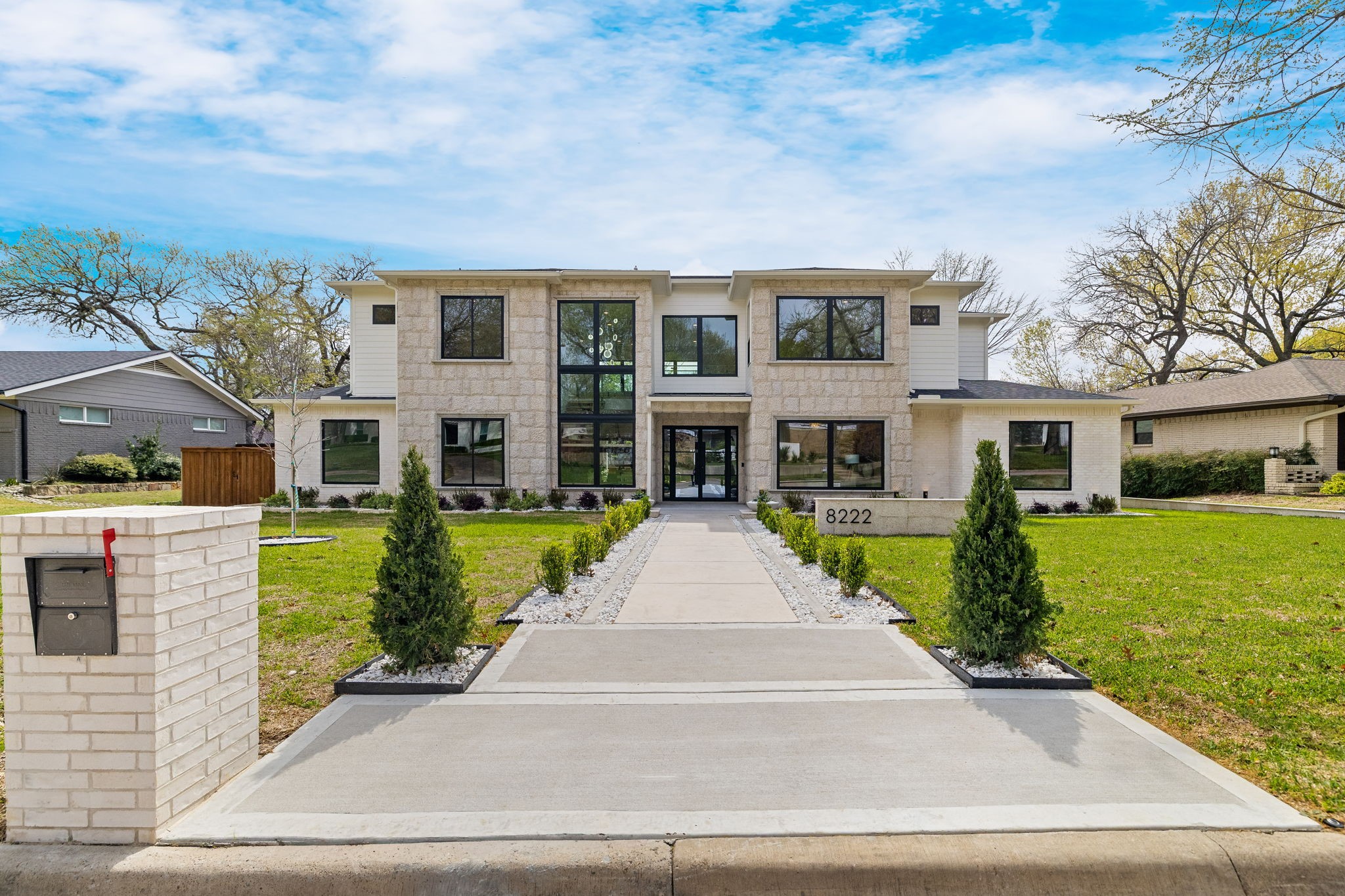8222 San Leandro Drive Dallas TX 75218