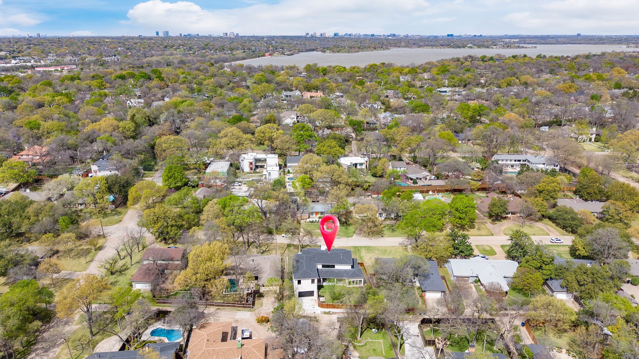 8222 San Leandro Drive Dallas TX 75218