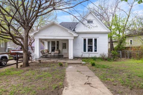 1610 Alston Avenue Fort Worth TX 76104