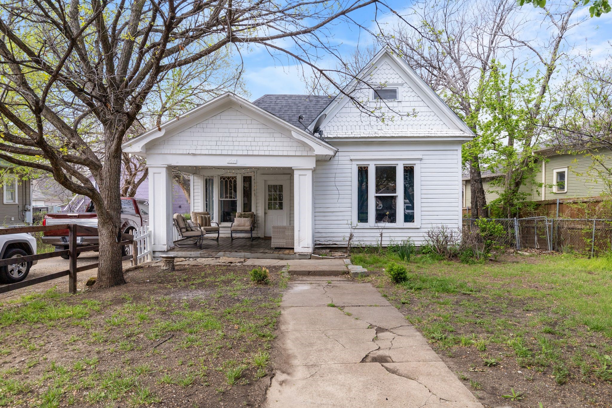 1610 Alston Avenue Fort Worth TX 76104