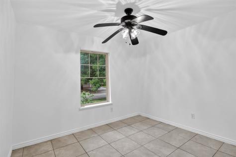 516 Post Oak Lane Burleson TX 76028