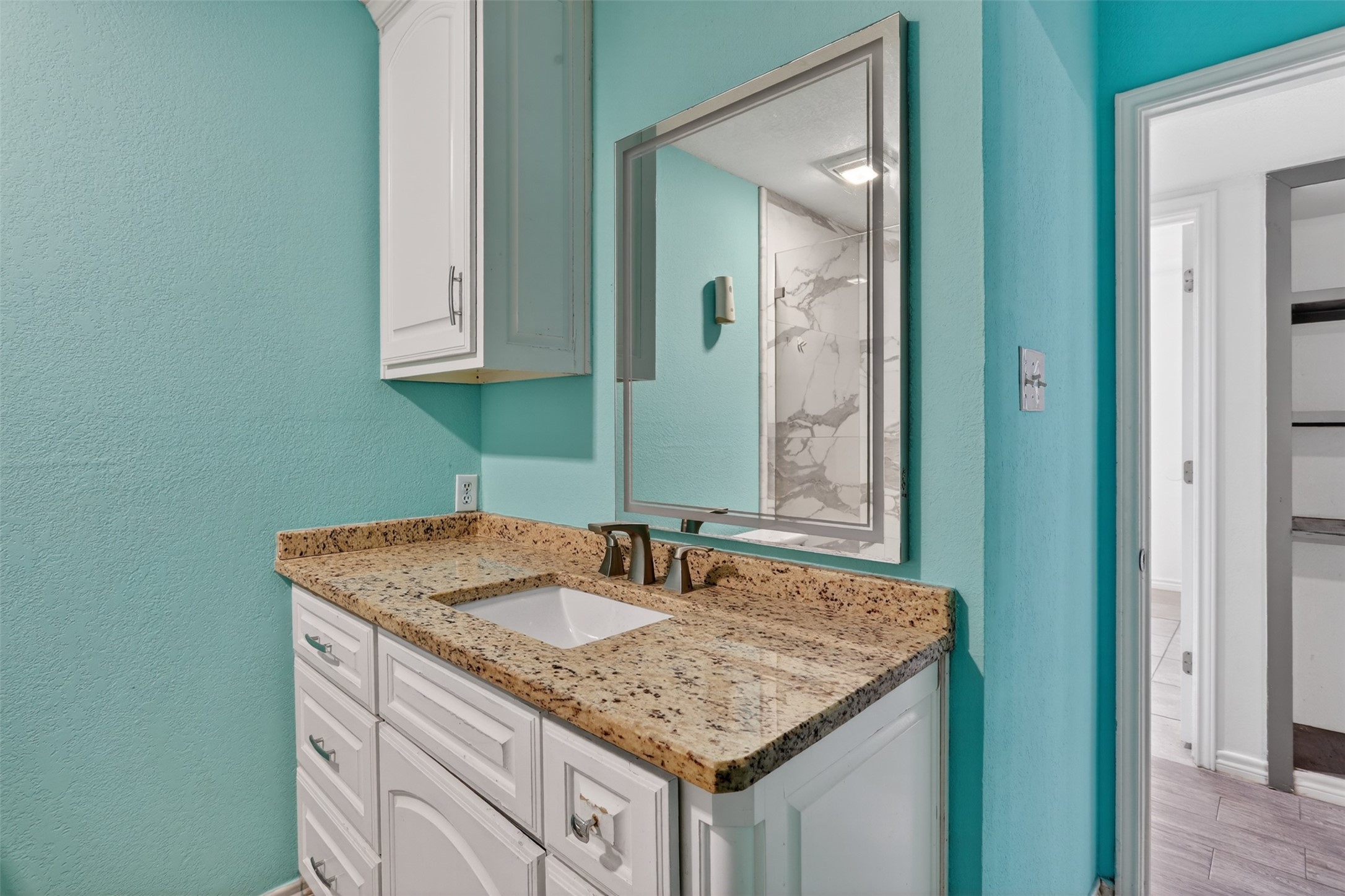 516 Post Oak Lane Burleson TX 76028