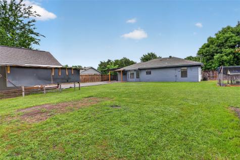 516 Post Oak Lane Burleson TX 76028