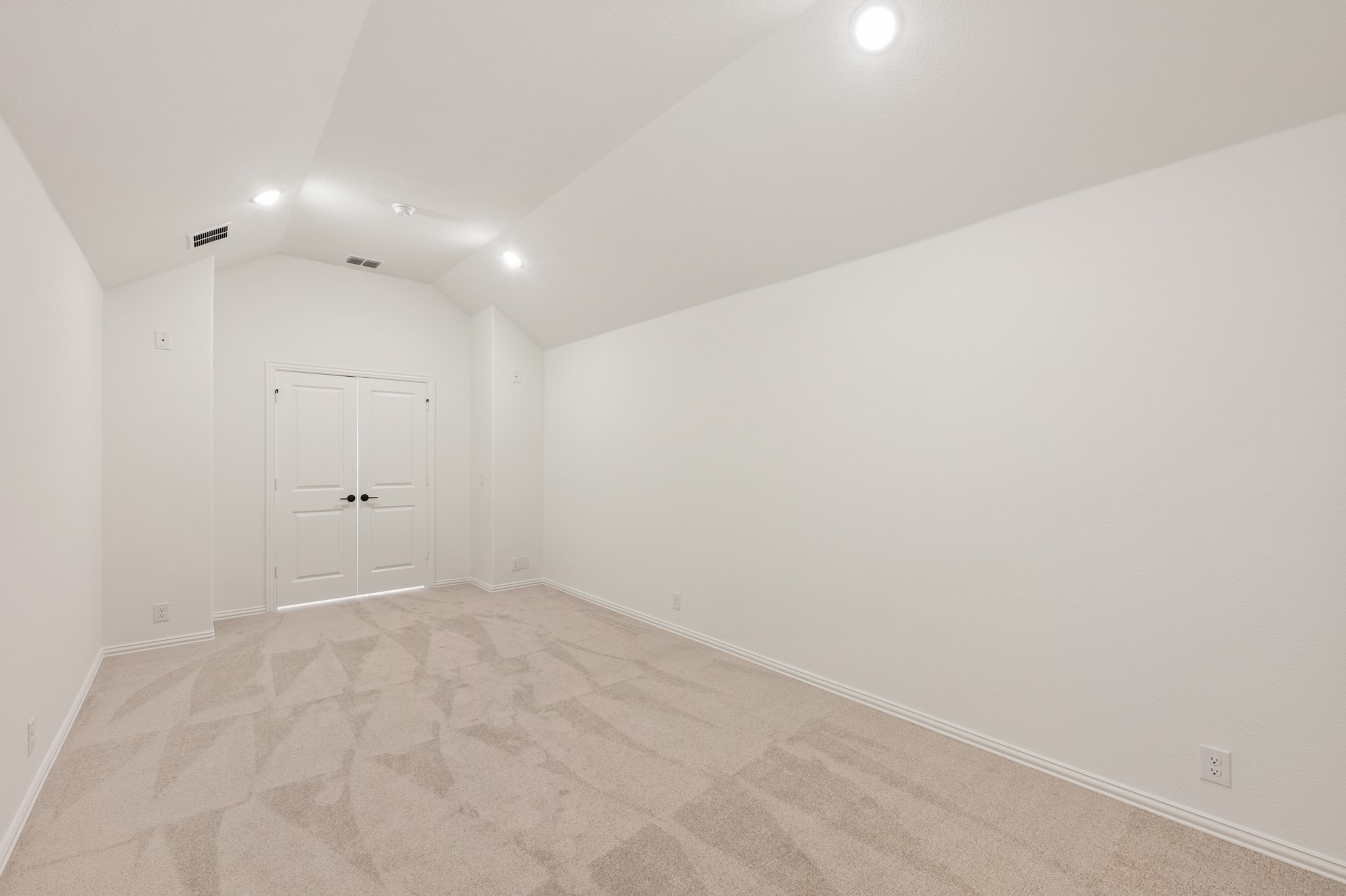 1001 Sedona Trail Justin TX 76247