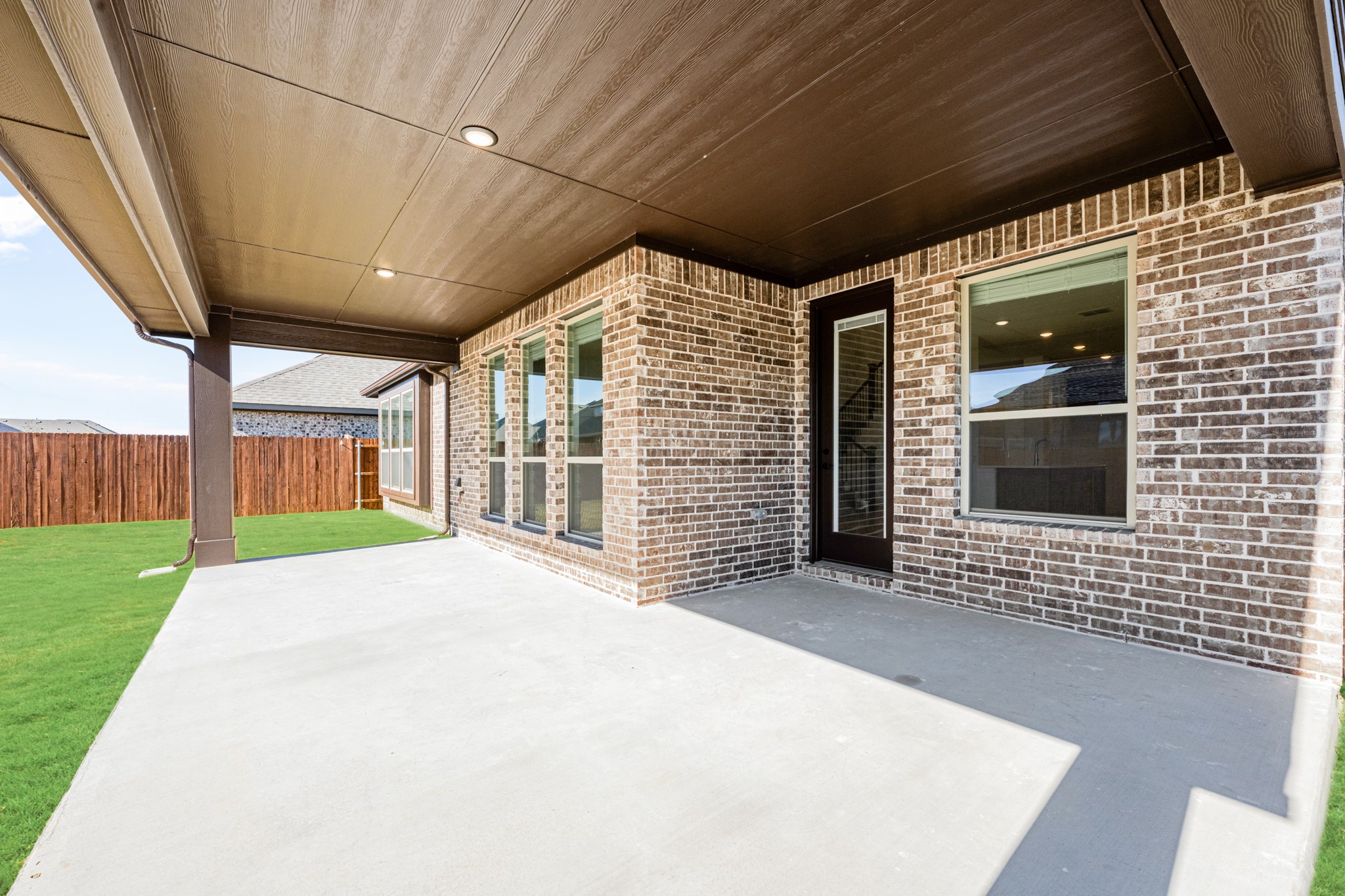 1001 Sedona Trail Justin TX 76247